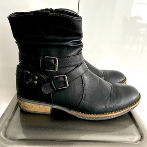 Patrizia black boots - size 41 - excellent condition